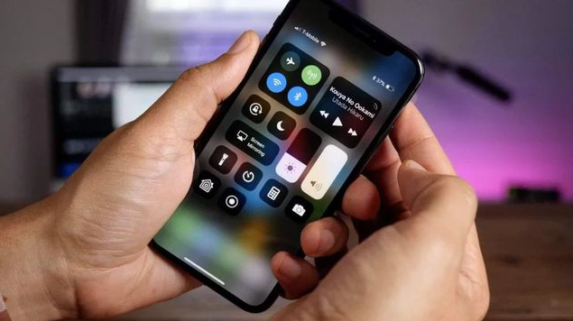 郊区苹果手机维修分享iPhone 12信号差怎么办 